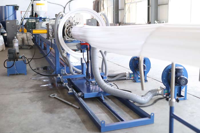 خط بثق ألواح الرغوة EPE خط بثق ألواح الرغوة EPE