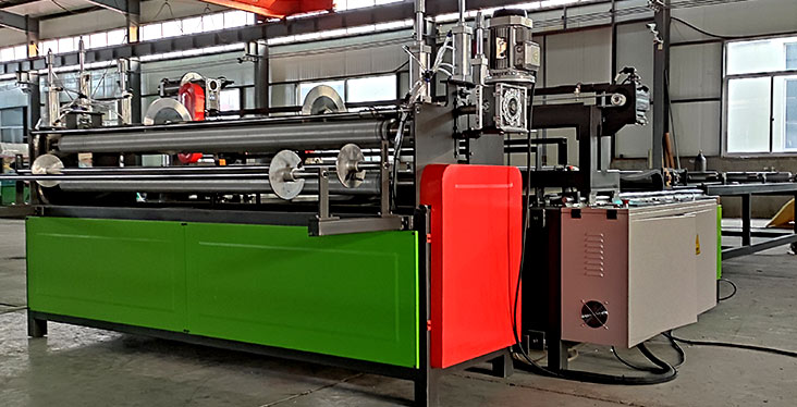 On-line cutting machine On-line cutting machine